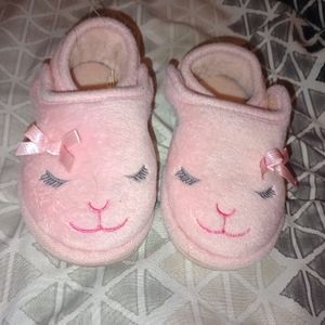 Little lamb slippers